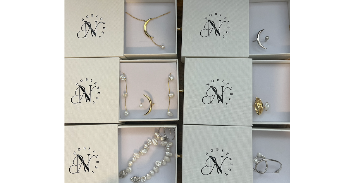 Additional Gift Box