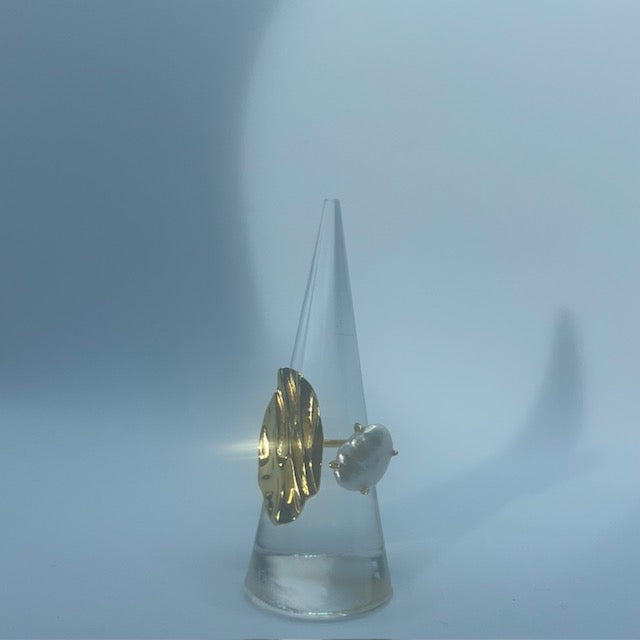 Golden Petal Keshi Ring