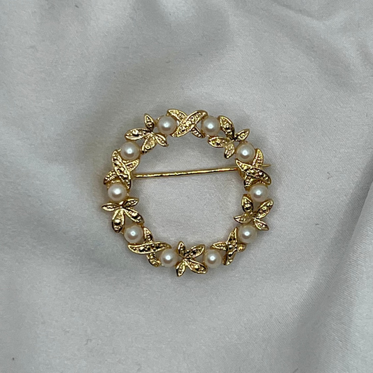 【デッドストック】リボンリースのヴィンテージブローチ｜1980s UK