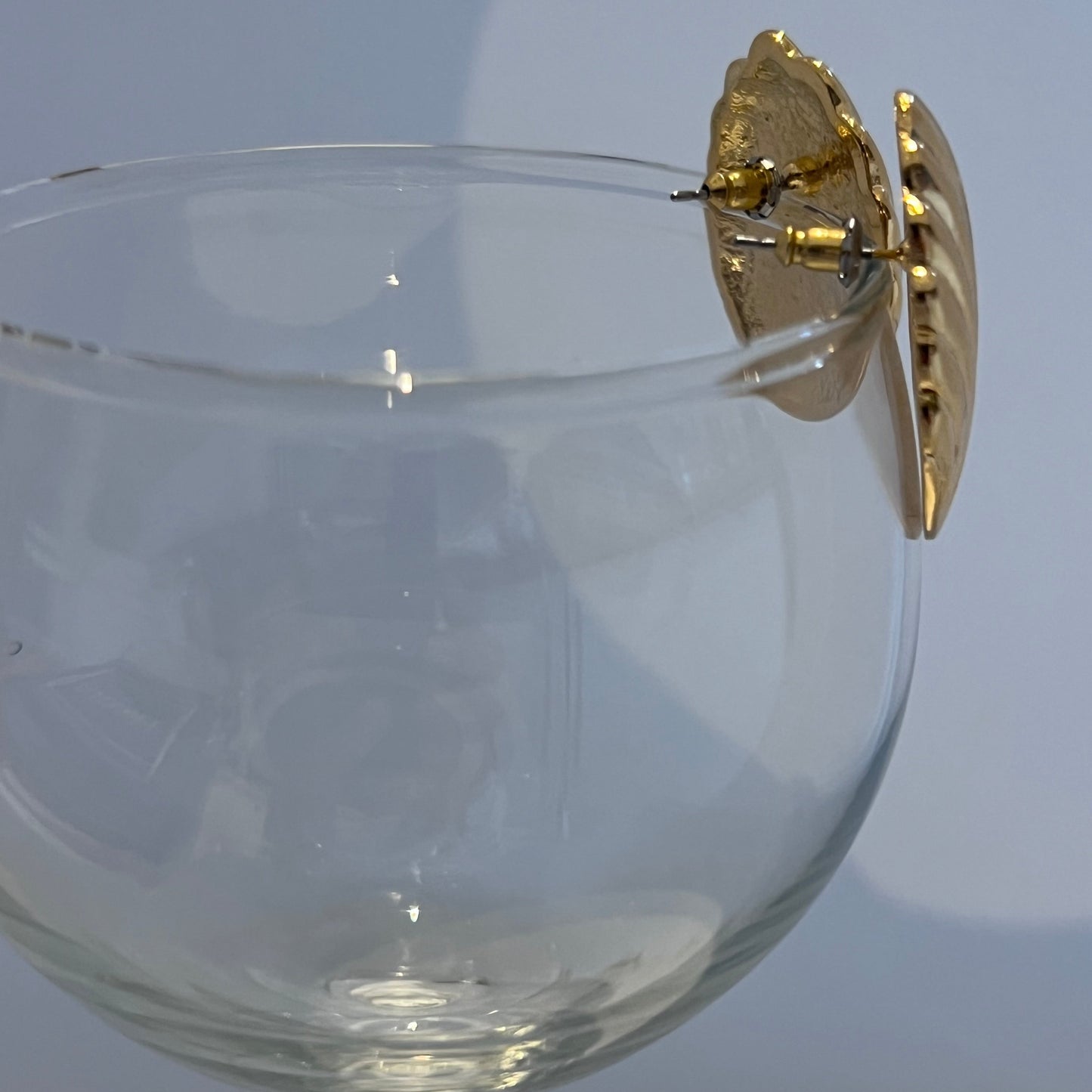 ヴィンテージ貝モチーフピアス