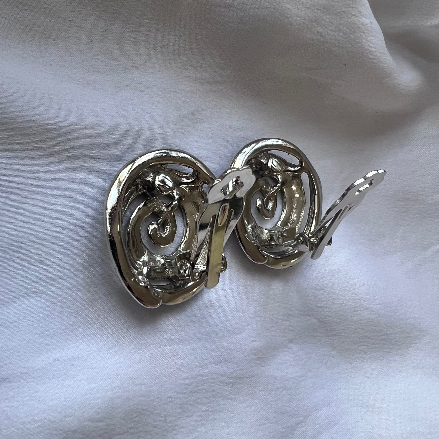 Vintage Silver Swirl Clip-on Earrings