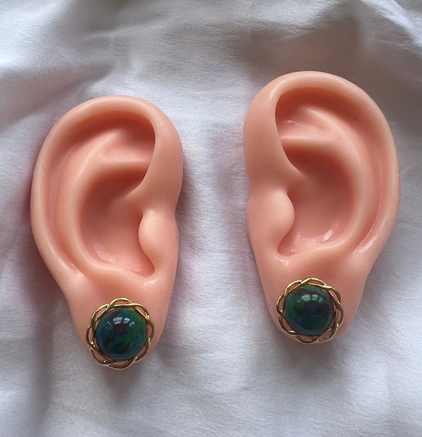 1980s Vintage Emerald Green Marbled Cabochon Earrings